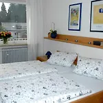 Gæstehus Ebnet Garni 4*