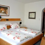Ebnet Garni Гостевой дом 4*
