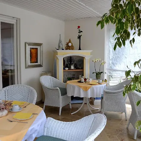 Ebnet Garni Pensjonat 4*